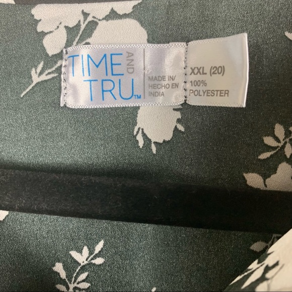 Time and Tru Women’s Floral Print Long Sleeves Top Size XXL - Picture 3 of 5